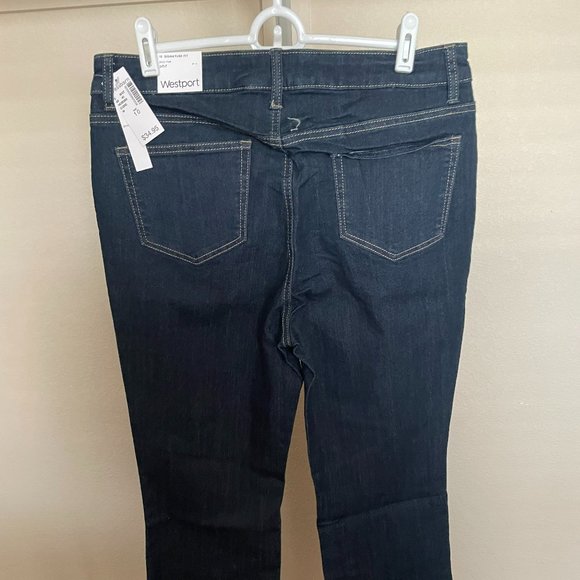 Blue Jeans- Boot cut - Picture 1 of 5